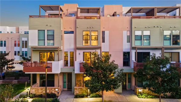 an aerial view of multiple house