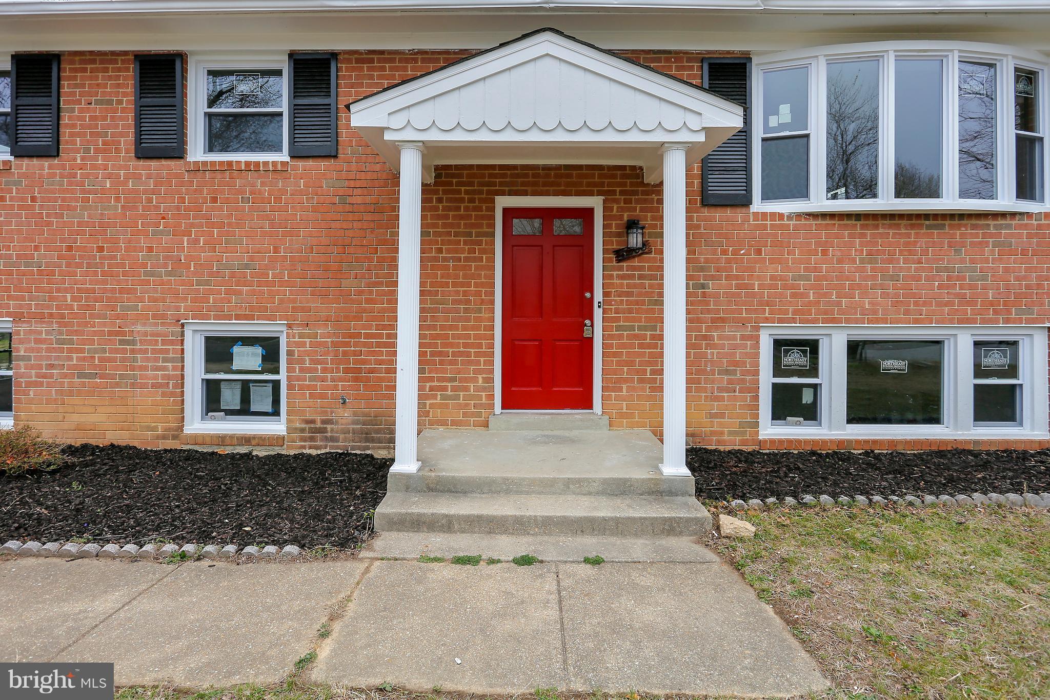 3200 Kingsway Road Fort Washington, MD 20744 - Photo 2 of 28 Exterior (Front)
