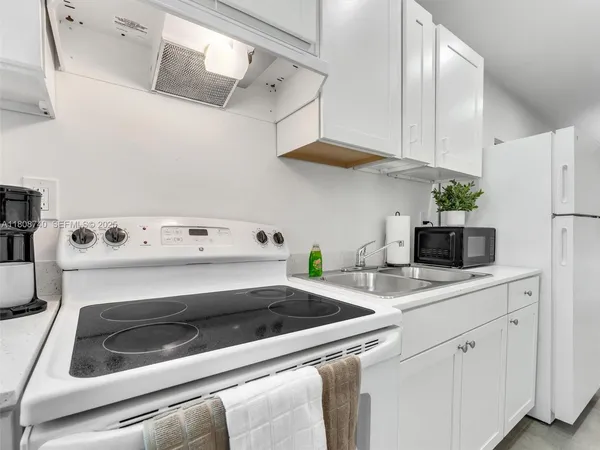 $3,300 | Edison, Miami, FL 33127