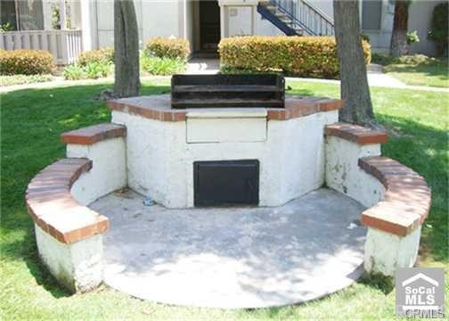 2811 South Fairview Street Santa Ana, CA 92704 - Photo 23 of 24 outdoor BBQ