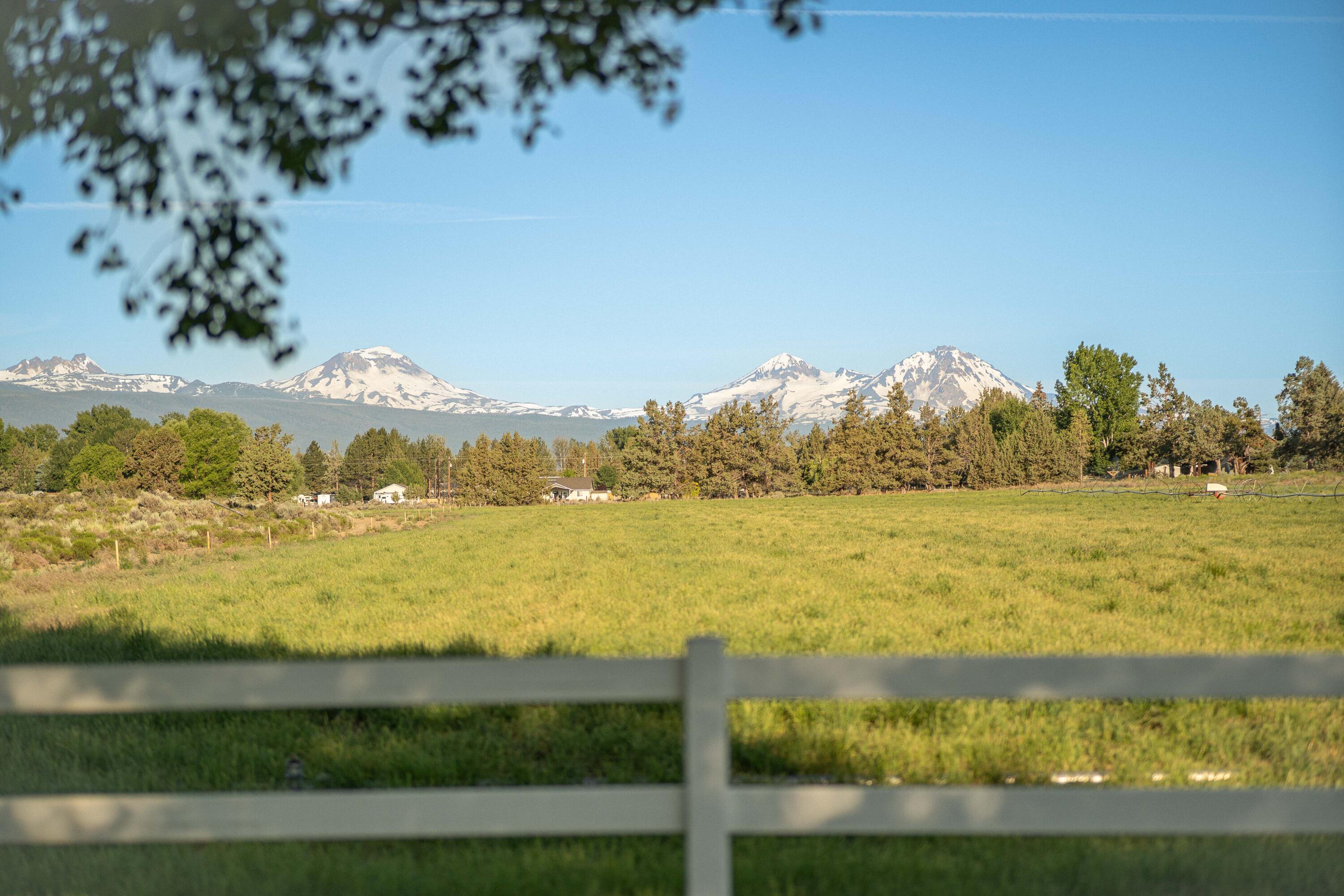 20766 South Loop Place Bend, OR 97703 - Photo 58 of 60 Starwood