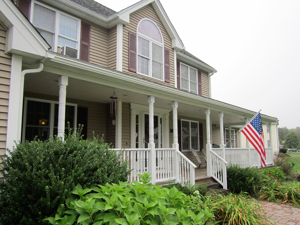 24 10 Rod Road Rutland, MA 01543 - Photo 1 of 27