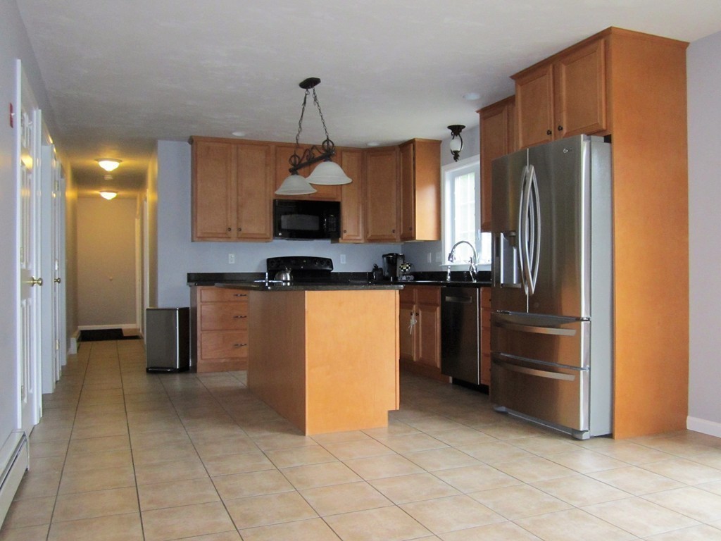 24 10 Rod Road Rutland, MA 01543 - Photo 7 of 27