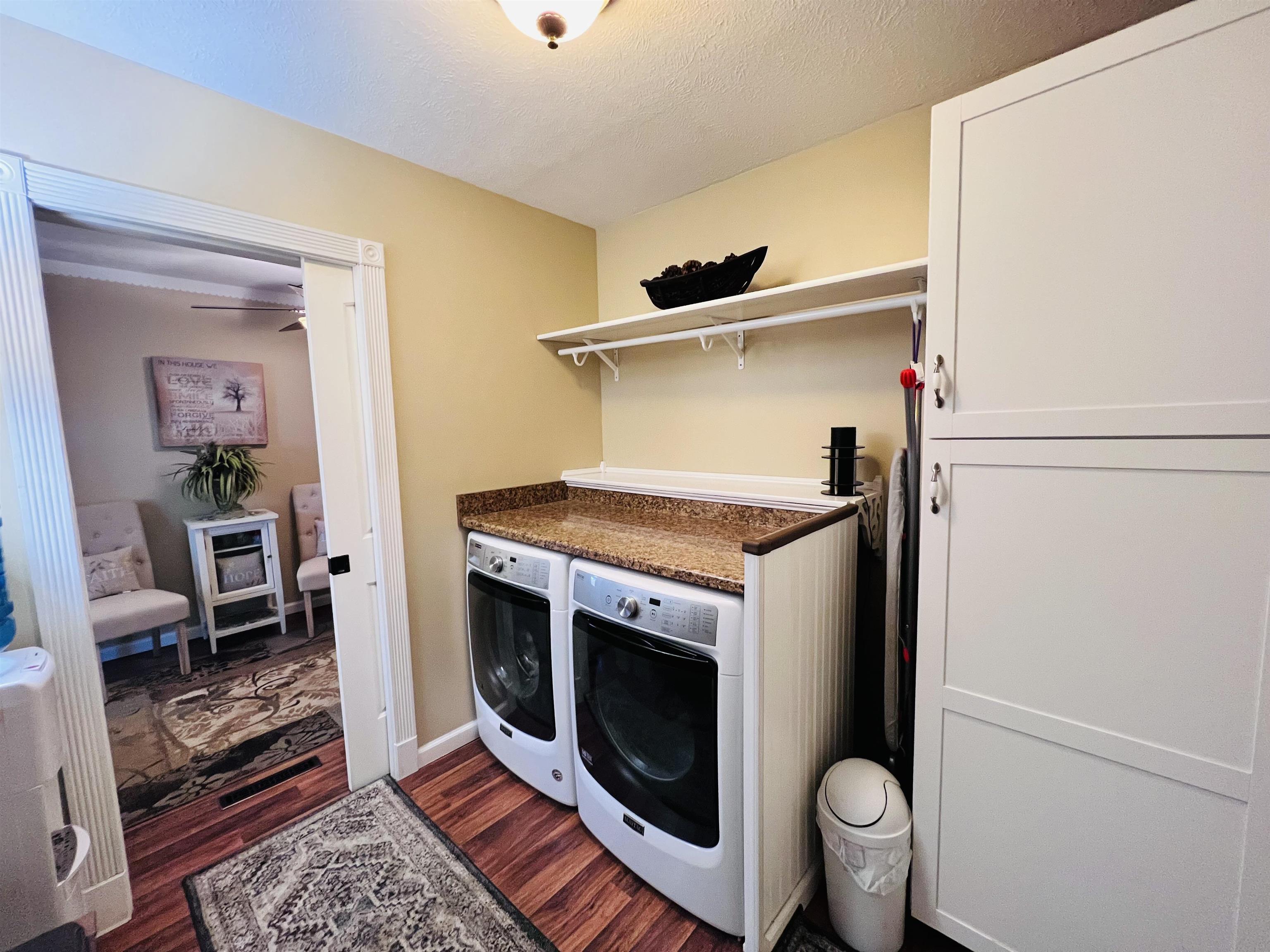 306 South Riverside Boulevard Goshen, IN 46526 - Photo 13 of 21 Gallery Image 13