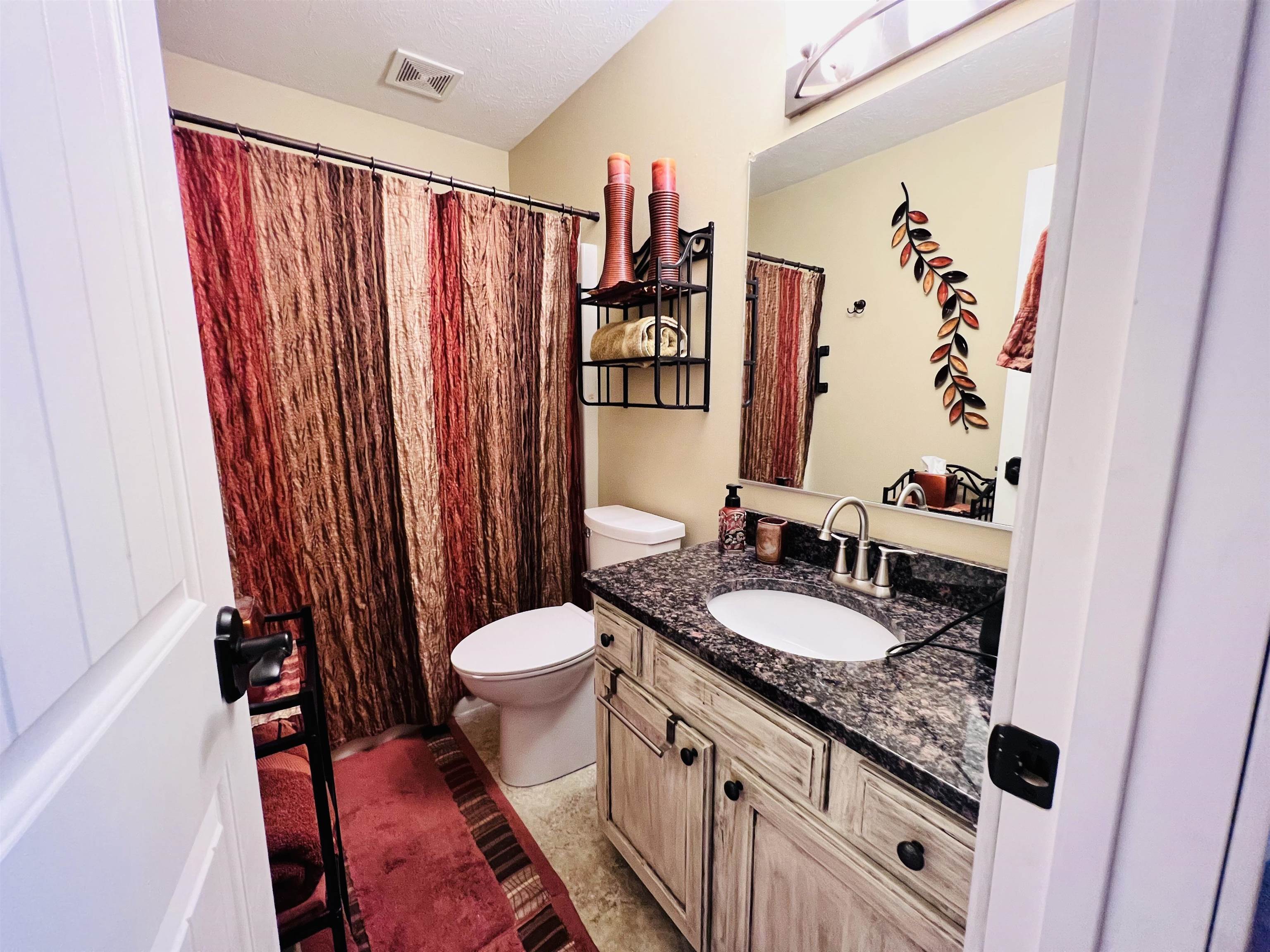 306 South Riverside Boulevard Goshen, IN 46526 - Photo 7 of 21 Gallery Image 7