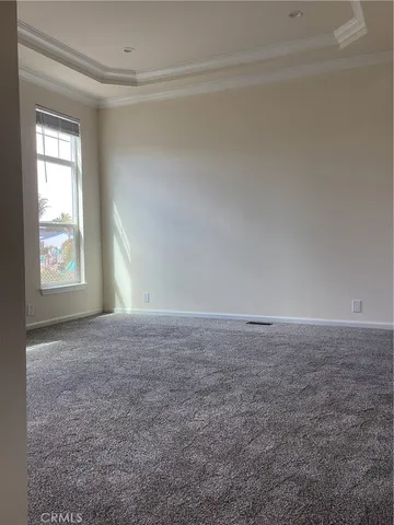 a view of a room with an empty space