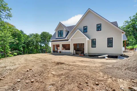$2,400,000 | 1349 Hanover Street, Yorktown Heights, NY 10598
