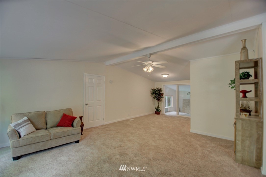 5436 Kinney Road Southwest Olympia, WA 98512 - Photo 14 of 23 Gallery Image 14