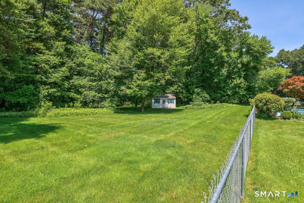 21 Parsons Road Somers, CT 06071 - Photo 8 of 38