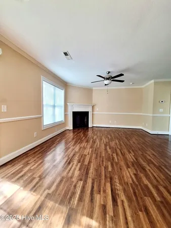 $1,450 | 120 Chandler Drive, Unit H, Greenville, NC 27834