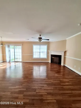 $1,450 | 120 Chandler Drive, Unit H, Greenville, NC 27834