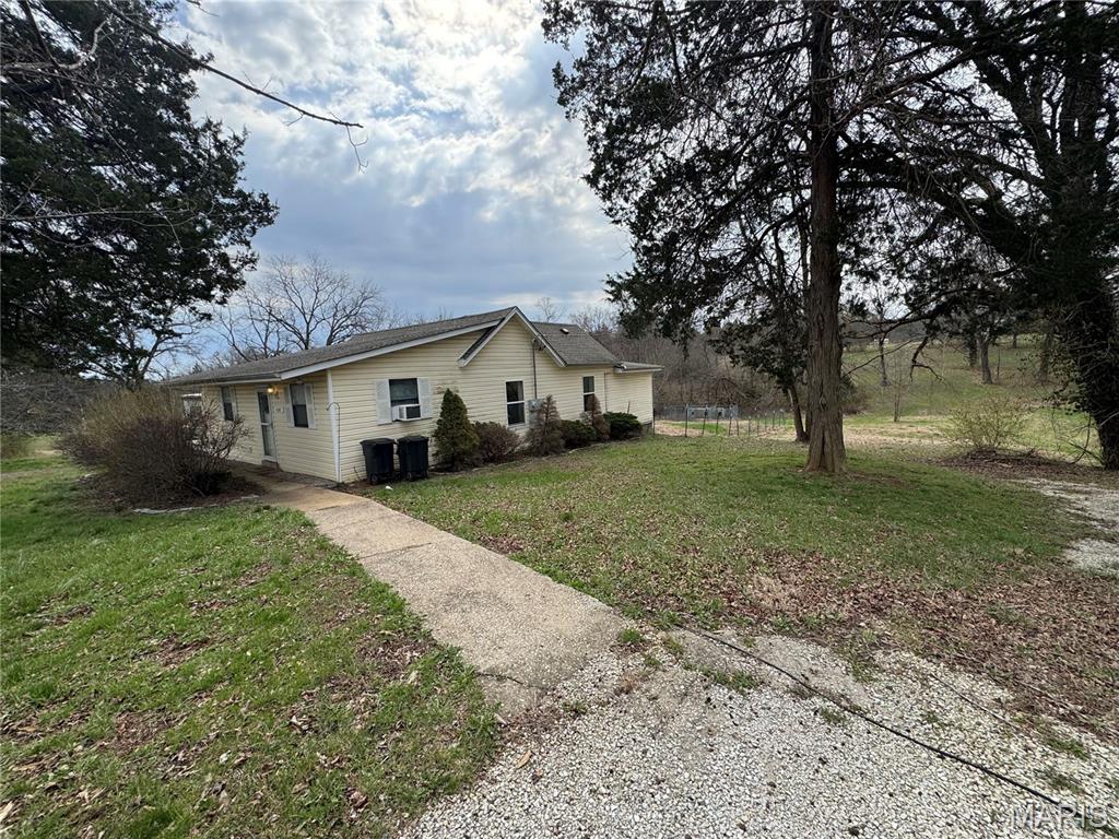 4386 Jarvis Road Hillsboro, MO 63050 - Photo 15 of 17