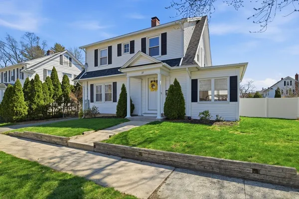 $474,900 | 27 Fairfield Terrace, Longmeadow, MA 01106