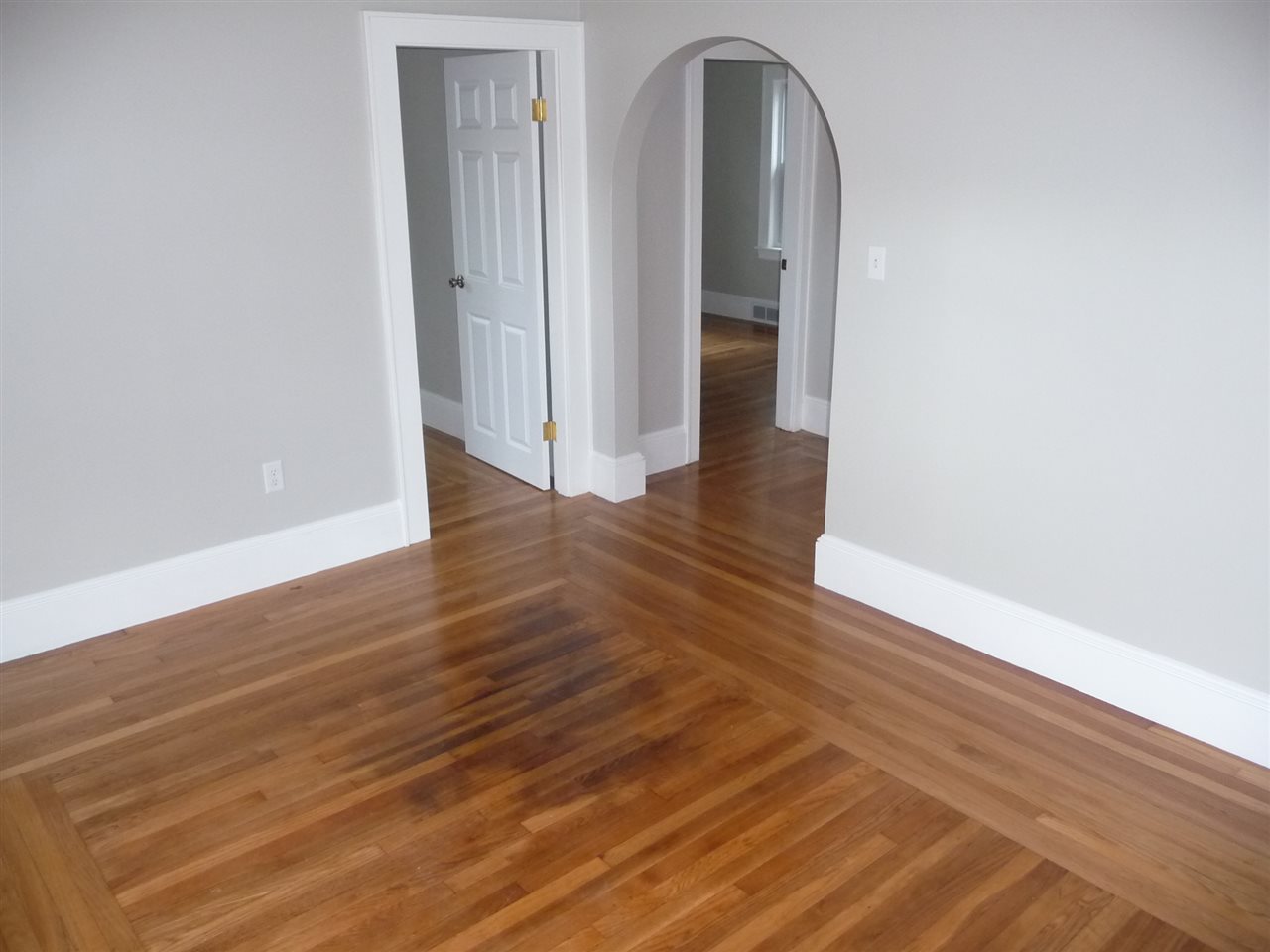 326 Goffstown Road Manchester, NH 03102 - Photo 15 of 26