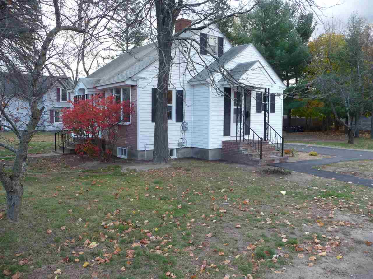 326 Goffstown Road Manchester, NH 03102 - Photo 8 of 26
