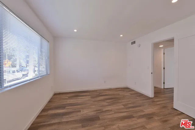 $4,950 | 136 South Palm Drive, Unit 102, Beverly Hills, CA 90212