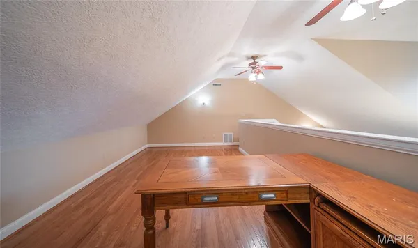 $455,000 | 20601 Laramie Road, St. Robert, MO 65584