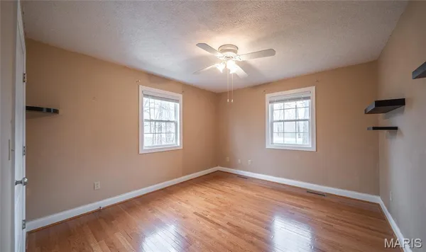 $455,000 | 20601 Laramie Road, St. Robert, MO 65584
