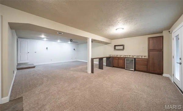 $455,000 | 20601 Laramie Road, St. Robert, MO 65584