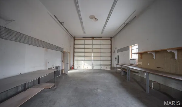 $455,000 | 20601 Laramie Road, St. Robert, MO 65584