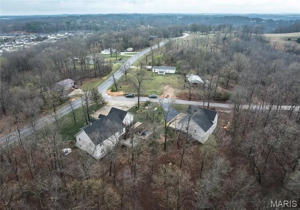 $455,000 | 20601 Laramie Road, St. Robert, MO 65584