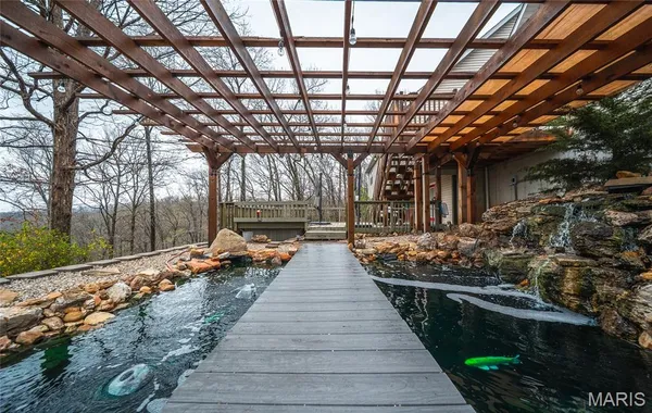 $455,000 | 20601 Laramie Road, St. Robert, MO 65584