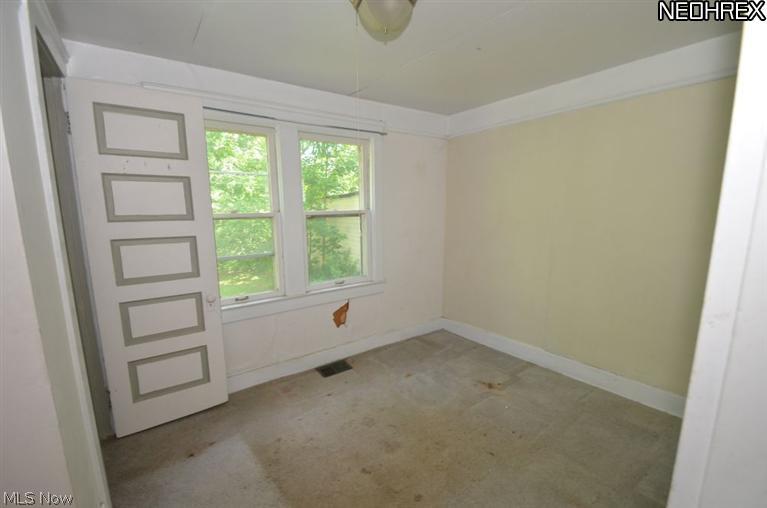 3263 Clarendon Road Cleveland, OH 44118 - Photo 9 of 17 Gallery Image 9