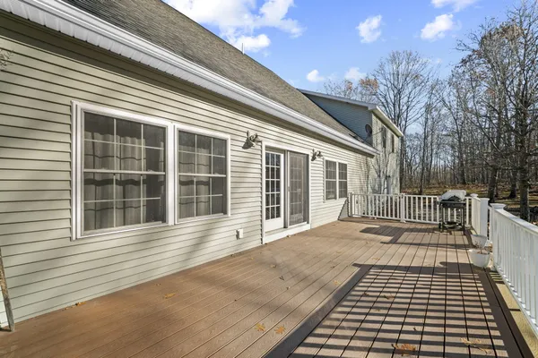 $624,900 | 130 Kennard Road, Newburgh, ME 04444