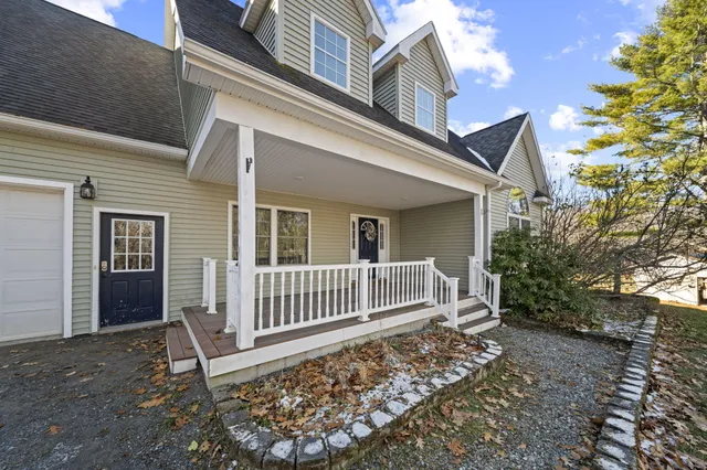 $649,900 | 130 Kennard Road, Newburgh, ME 04444