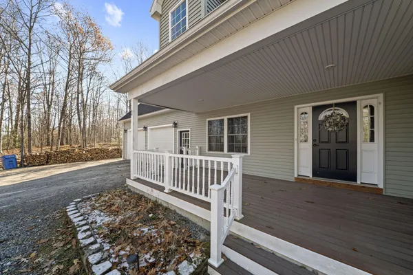 $624,900 | 130 Kennard Road, Newburgh, ME 04444