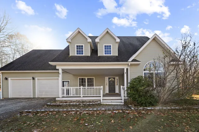 $649,900 | 130 Kennard Road, Newburgh, ME 04444