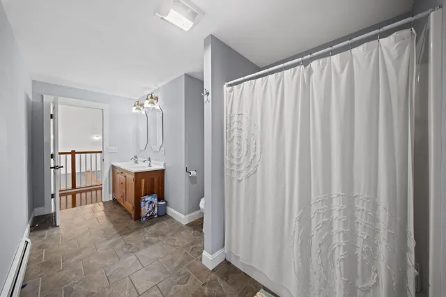 $649,900 | 130 Kennard Road, Newburgh, ME 04444