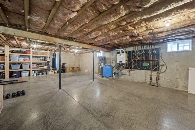 $649,900 | 130 Kennard Road, Newburgh, ME 04444