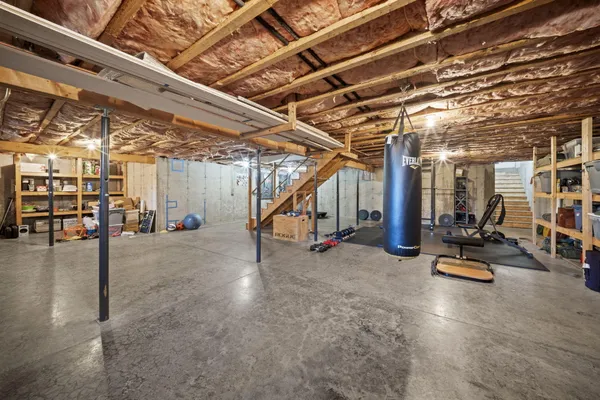 $624,900 | 130 Kennard Road, Newburgh, ME 04444