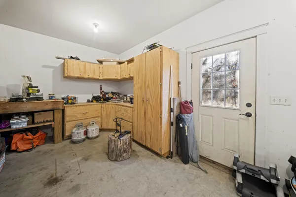 $624,900 | 130 Kennard Road, Newburgh, ME 04444