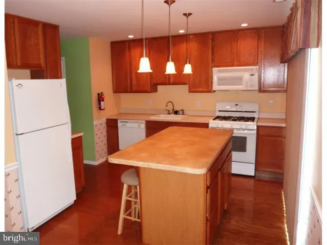 $2,750 | 2505 Saxony Drive, Mount Laurel, NJ 08054