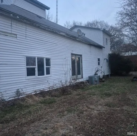 $29,900 | 408 Dubois Street, Sumner, IL 62466