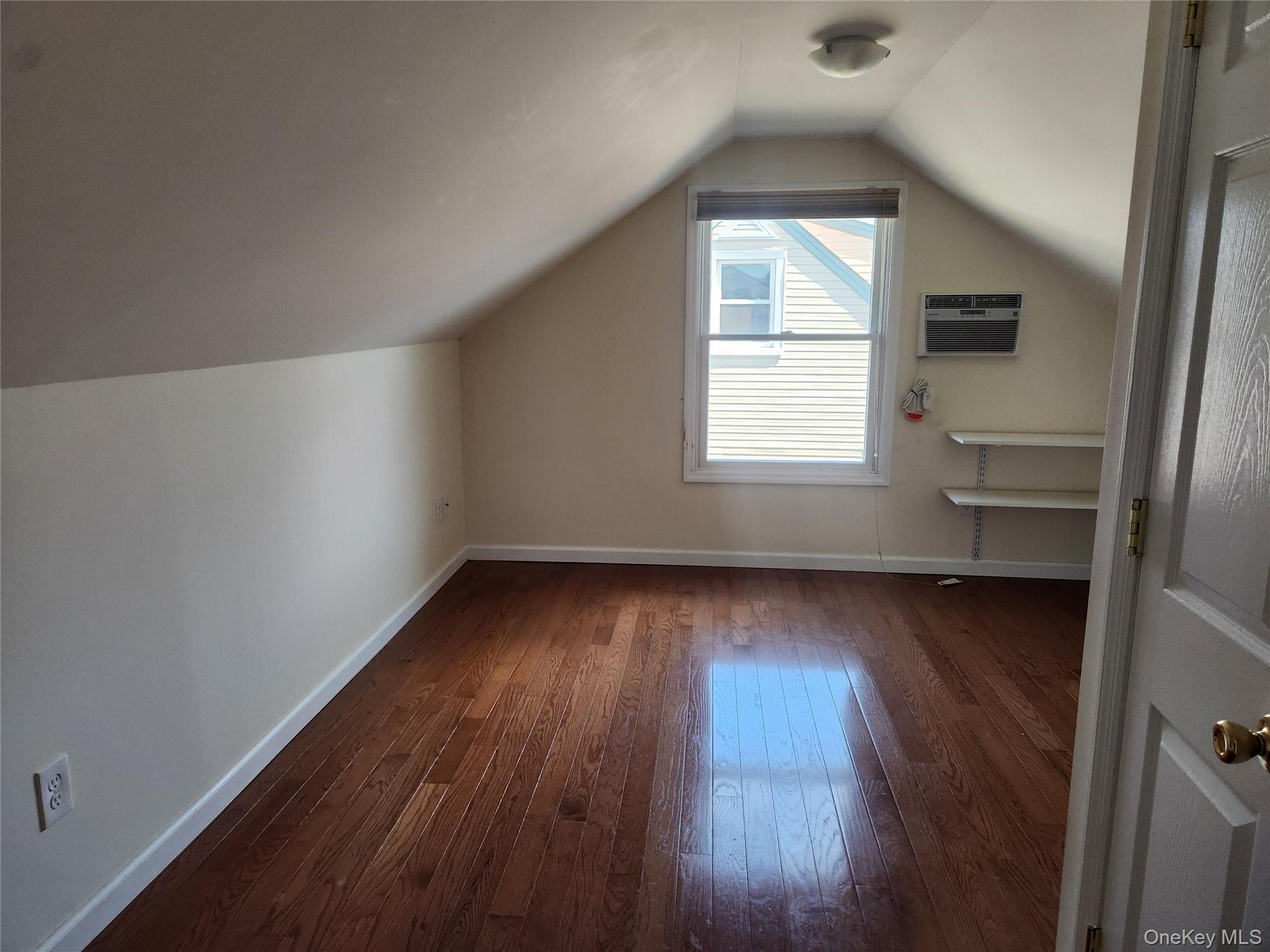 610 Bermuda Road West Babylon, NY 11704 - Photo 12 of 19