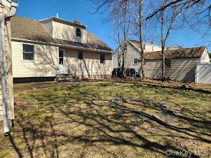 610 Bermuda Road West Babylon, NY 11704 - Photo 18 of 19