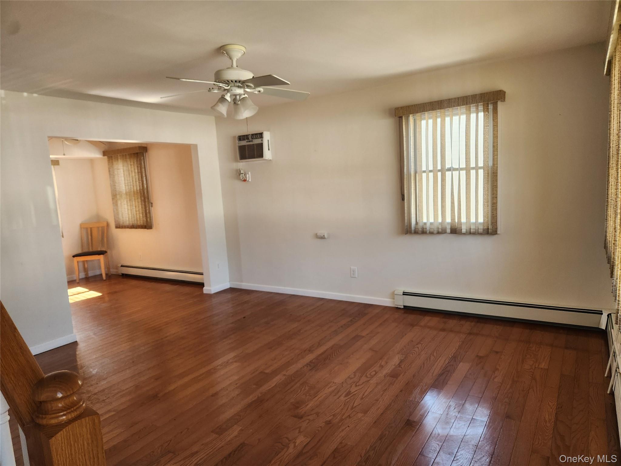 610 Bermuda Road West Babylon, NY 11704 - Photo 3 of 19