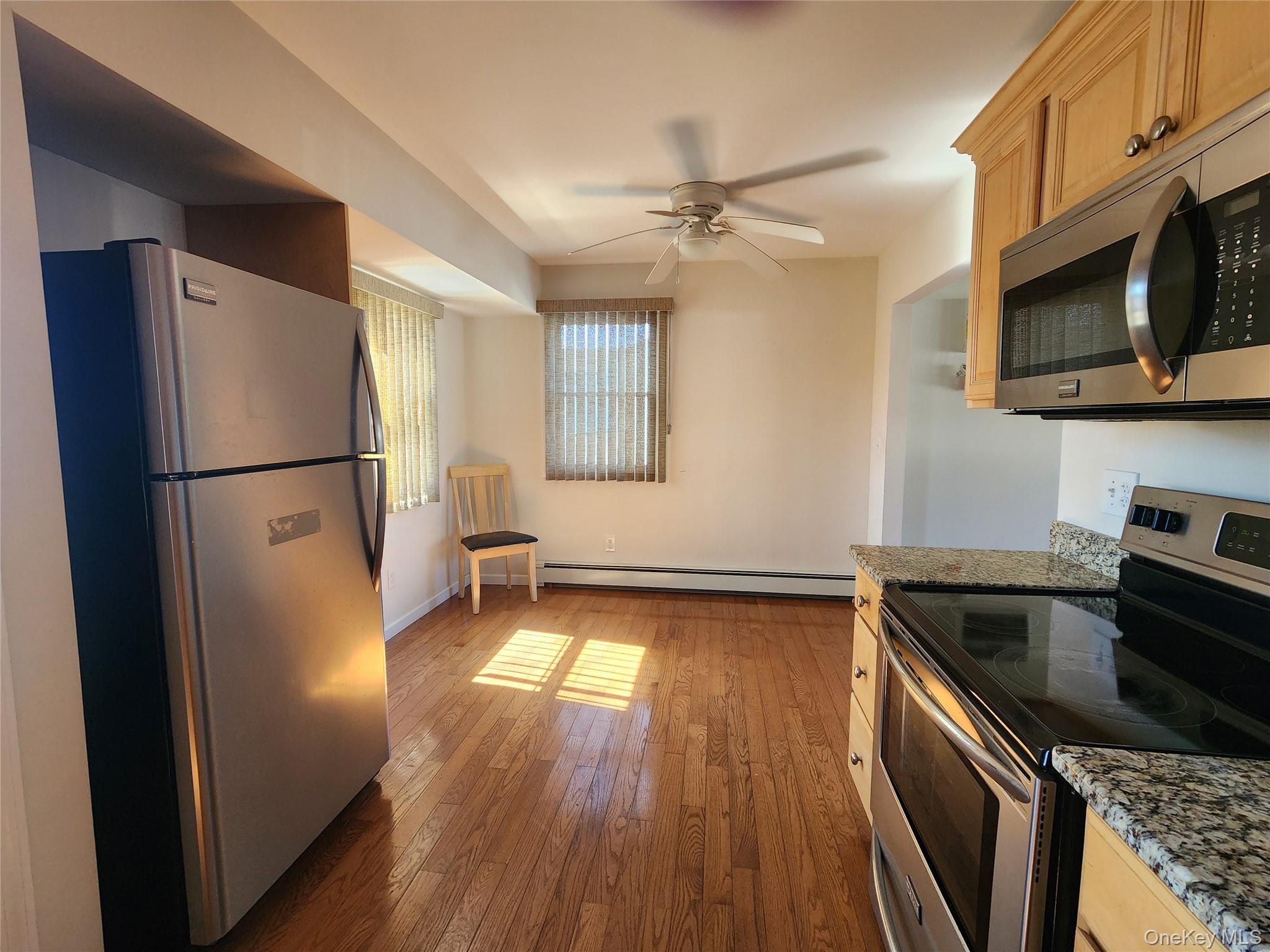 610 Bermuda Road West Babylon, NY 11704 - Photo 6 of 19