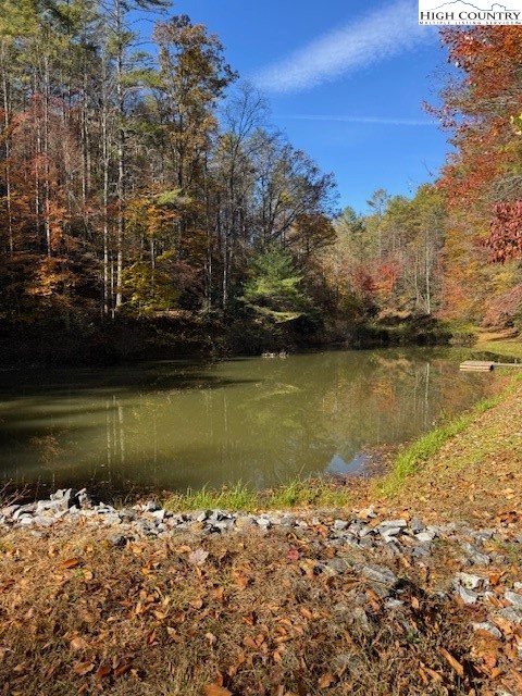 78 Holleridge Road Ferguson, NC 28624 - Photo 3 of 14 a view of a water with an outdoor space