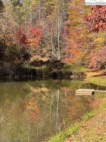 a view of residential houses with outdoor space