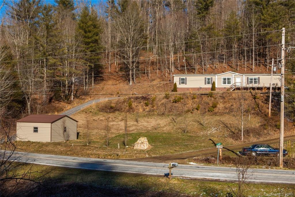 6004 Panther Creek Road Clyde, NC 28721 - Photo 2 of 36 Gallery Image 2