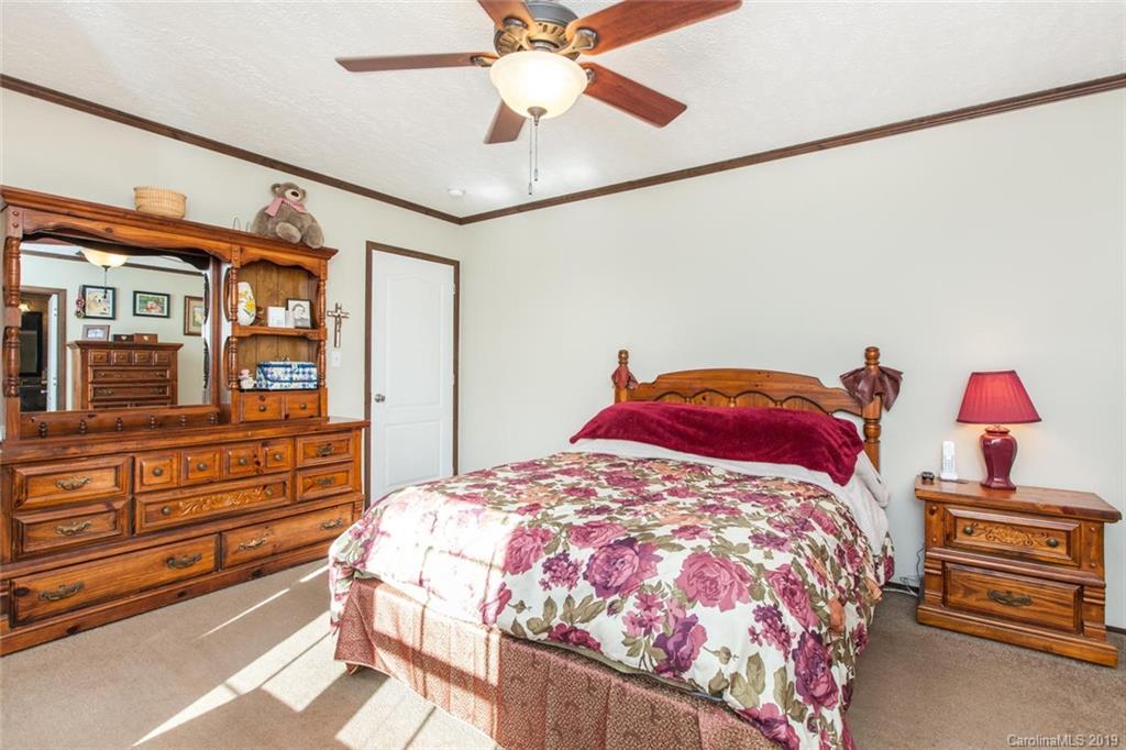 6004 Panther Creek Road Clyde, NC 28721 - Photo 22 of 36 Gallery Image 22