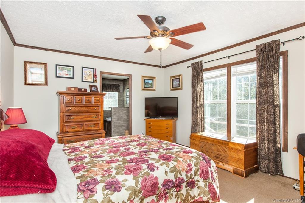 6004 Panther Creek Road Clyde, NC 28721 - Photo 23 of 36 Gallery Image 23