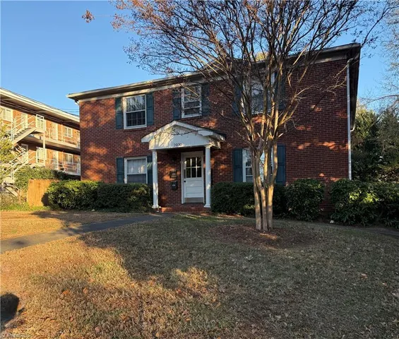 $995 | 2030 Craig Street, Unit 3, Winston-Salem, NC 27103