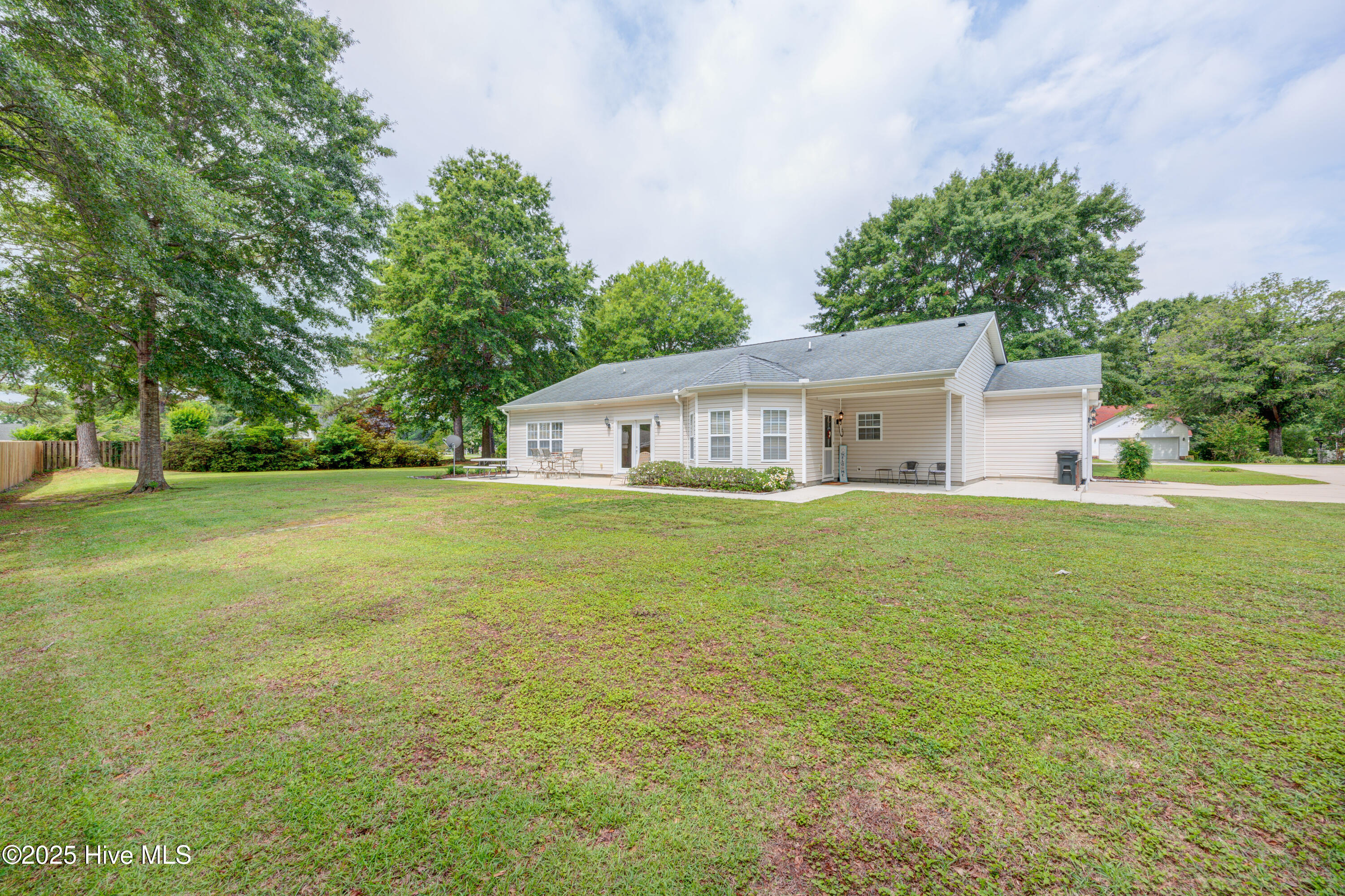 318 Winding Creek Road Rocky Point, NC 28457 - Photo 12 of 41 318WindingCreekRoad(15)