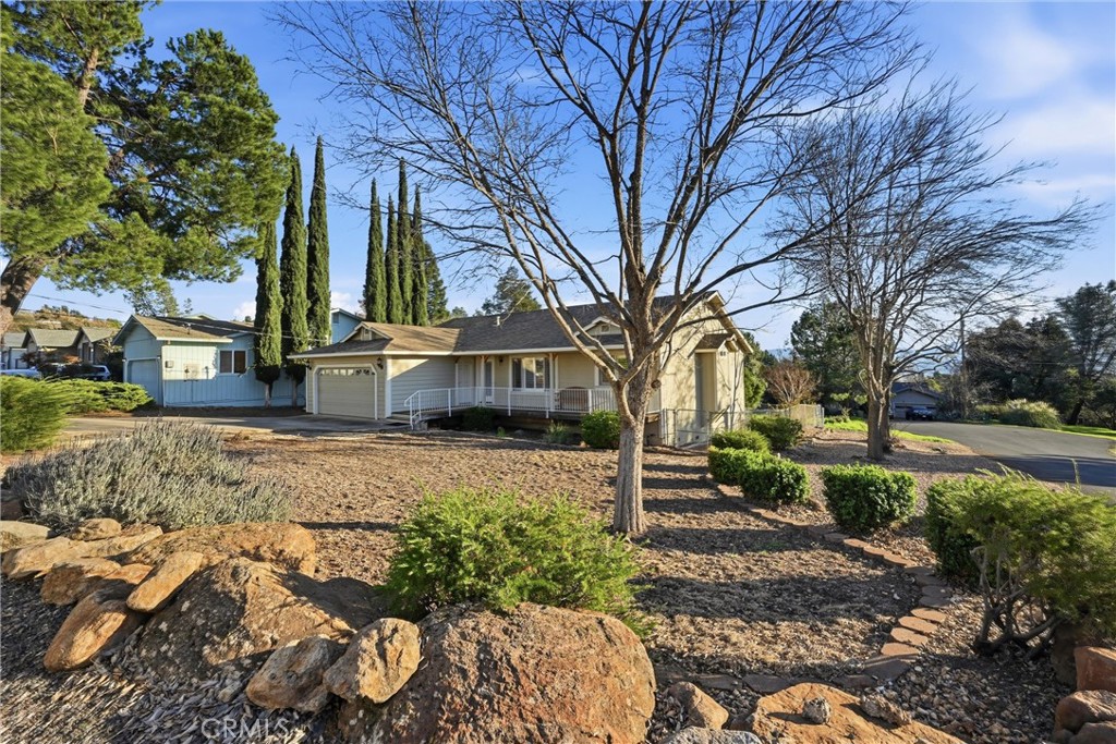 19093 Ravenhill Road Hidden Valley Lake, CA 95467 - Photo 3 of 30 a view of a house with a yard