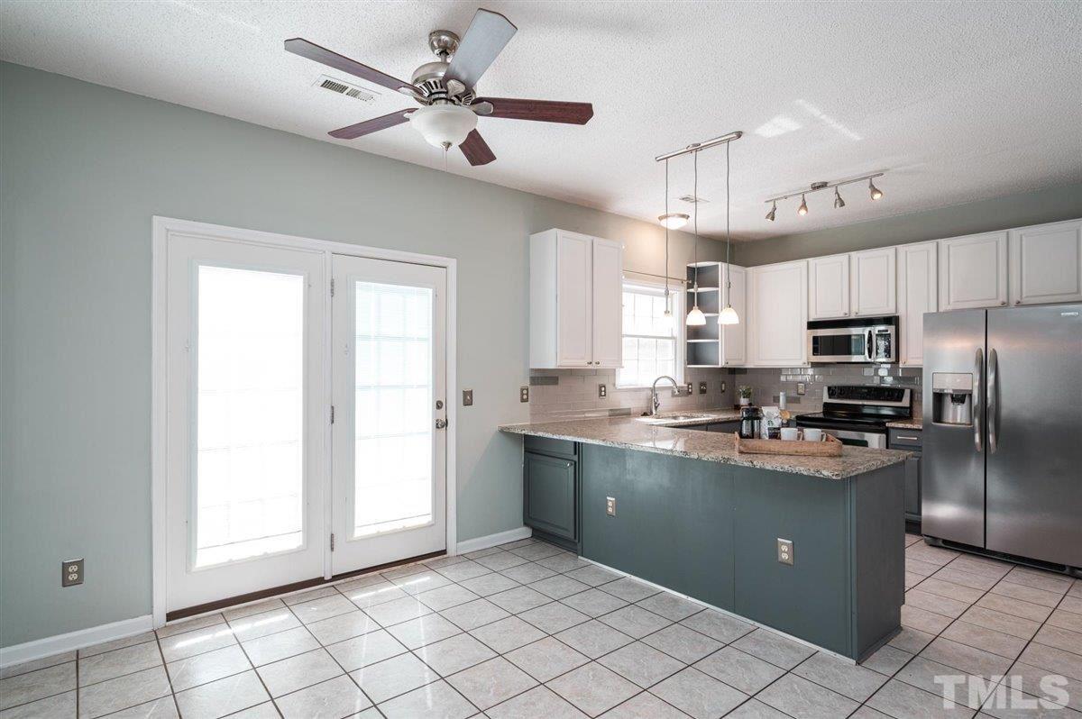 11217 North Radner Way Raleigh, NC 27613 - Photo 12 of 24